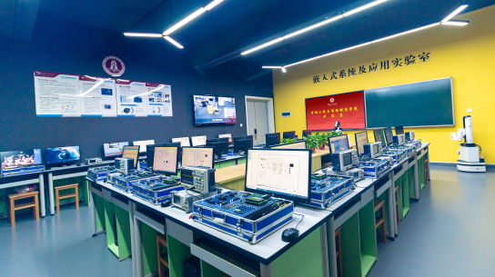 \\Youngsun\g\公司资料\best365中国官方网站资料\公司网站建设\嵌入式系统及应用实验室.jpg